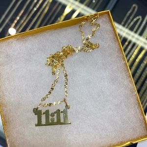 11:11 14 kt necklace w/ a 16 inch chain